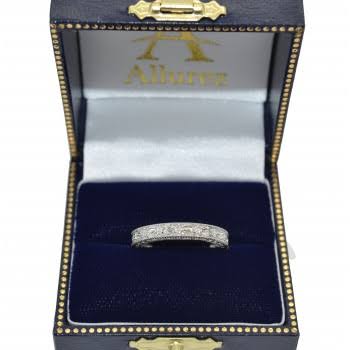 14K White Gold Carved Floral Wedding Band D403343