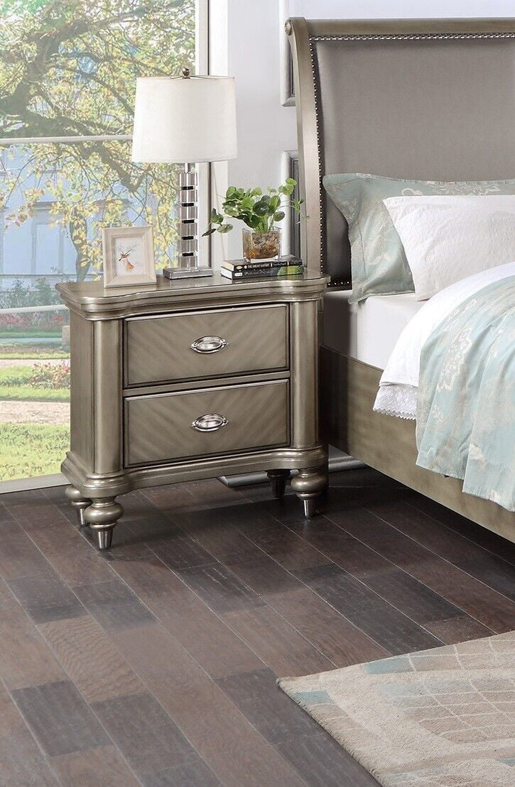 Grey 4pc Eastern King Size Bedroom Furniture Set with Dresser Mirror Nightstand H617