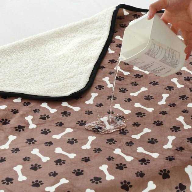 Waterproof Cat & Dog Blanket V34704