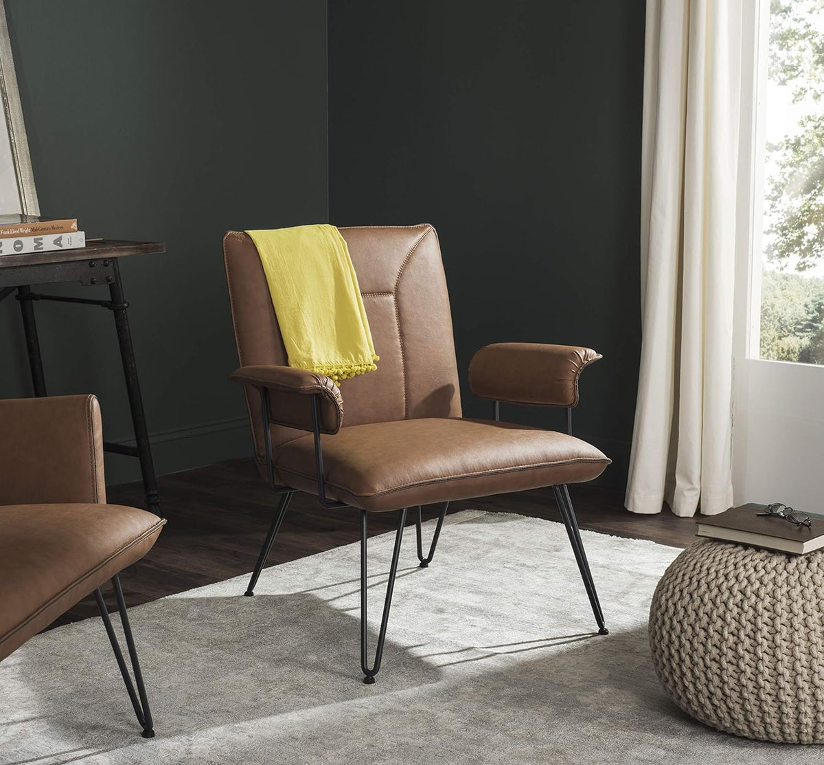 Camel Brown Arm Chair G2934