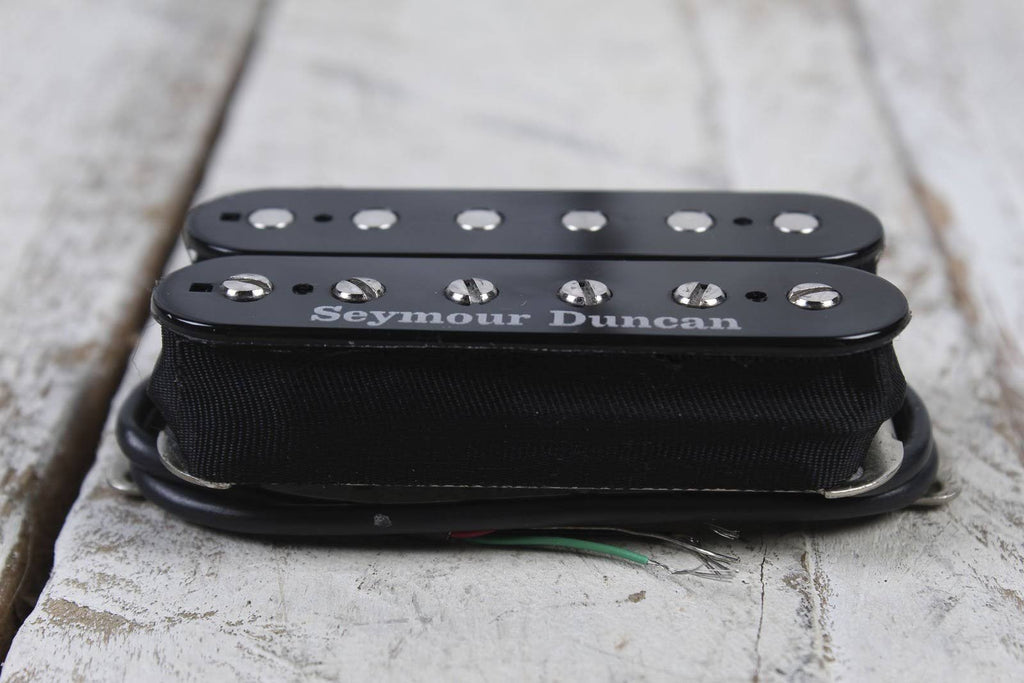 Black Trembucker Pickup W615