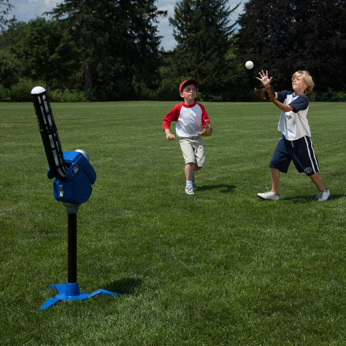 Kids Baseball Pitching Machine Y669