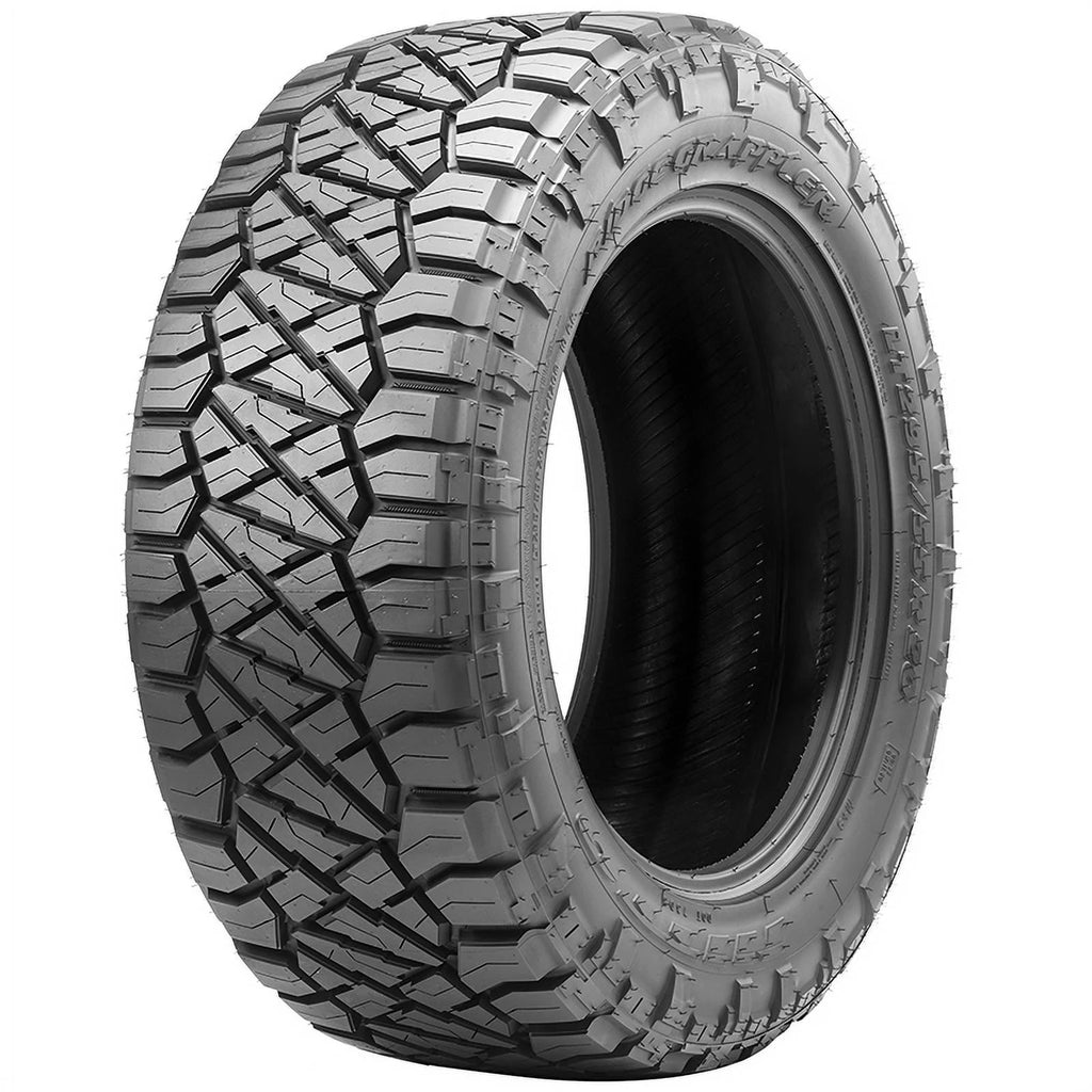 275/65R20 126 Q Tire U959361