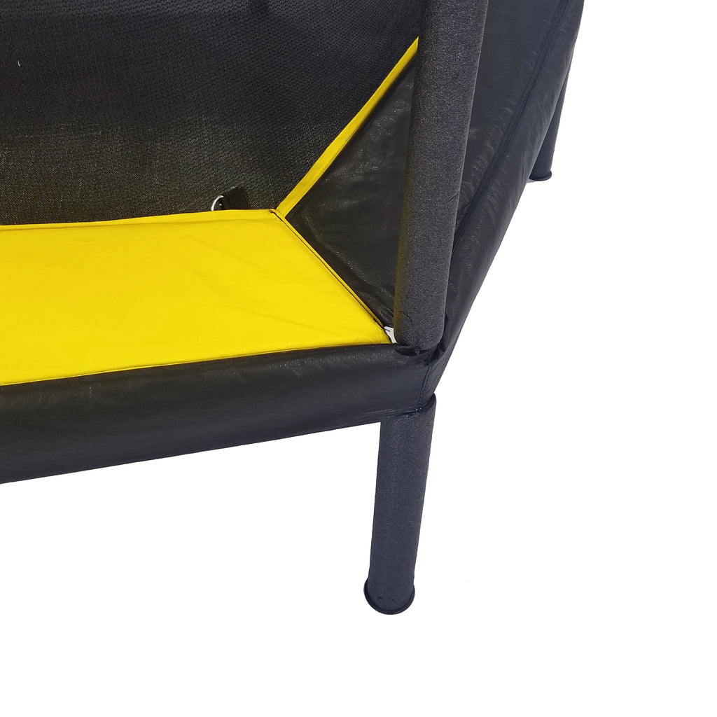 7.5-Foot Trampoline with Enclosure T7921