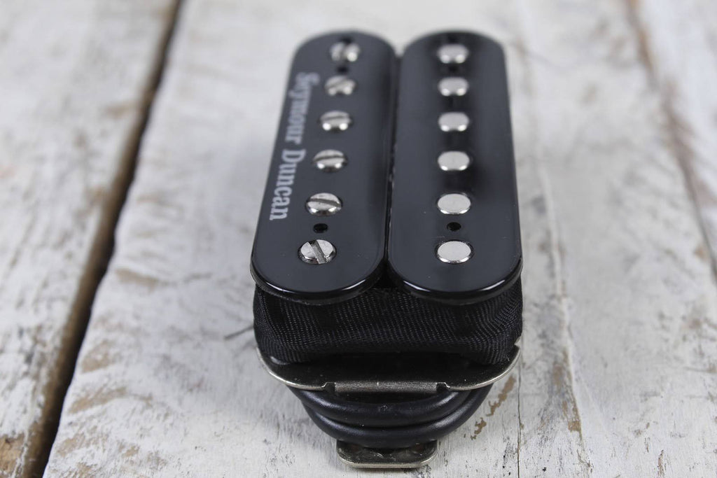 Black Trembucker Pickup W615