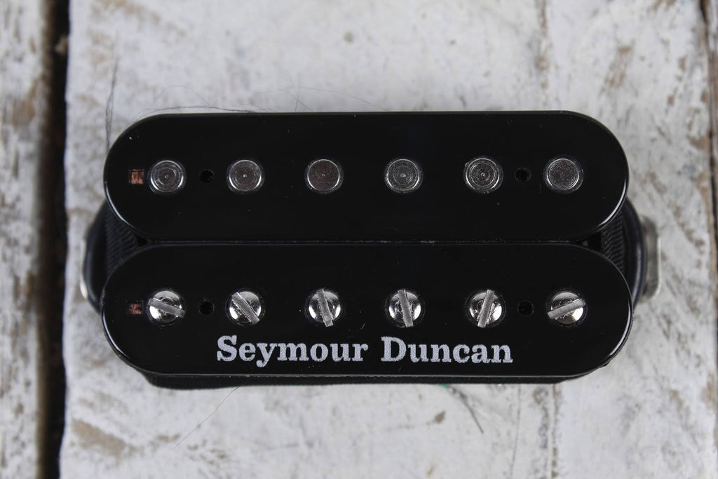 Black Trembucker Pickup W615