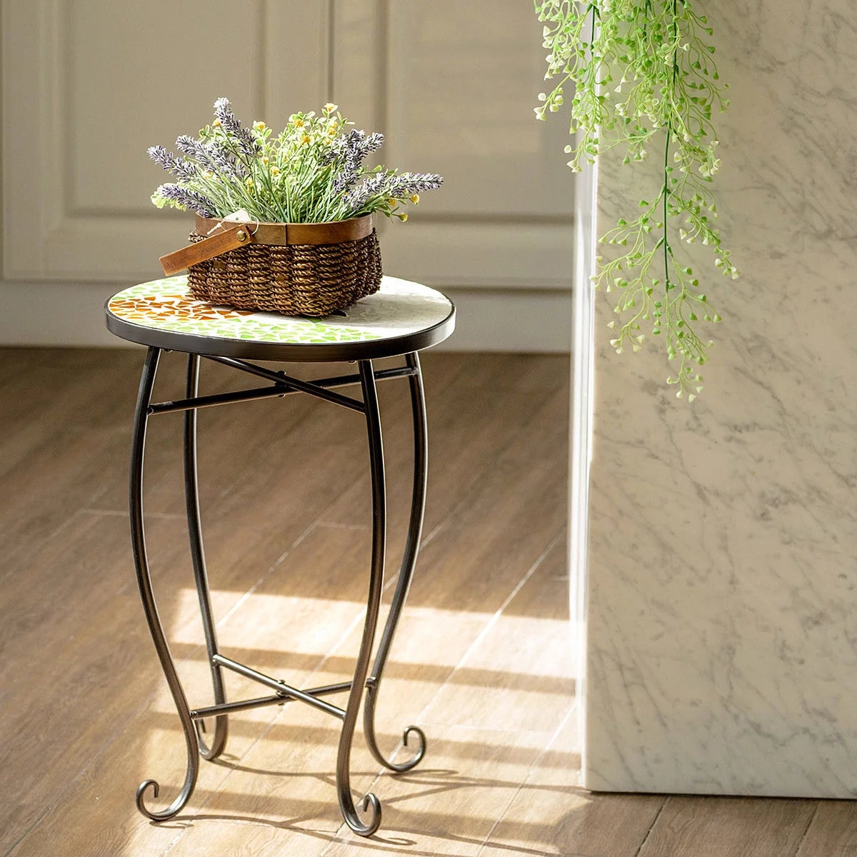 Pineapple Accent Table Plant Stand H974516