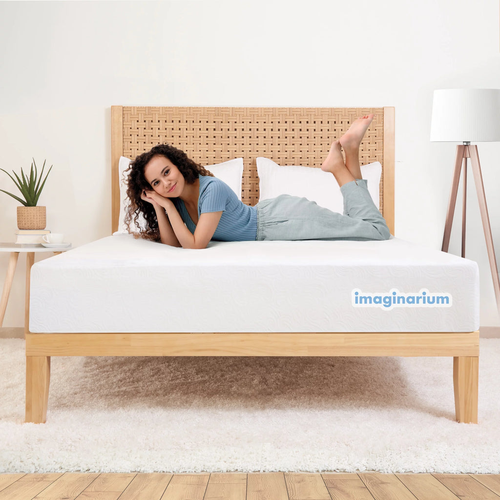 Queen Memory Foam and Coils Mattress L675