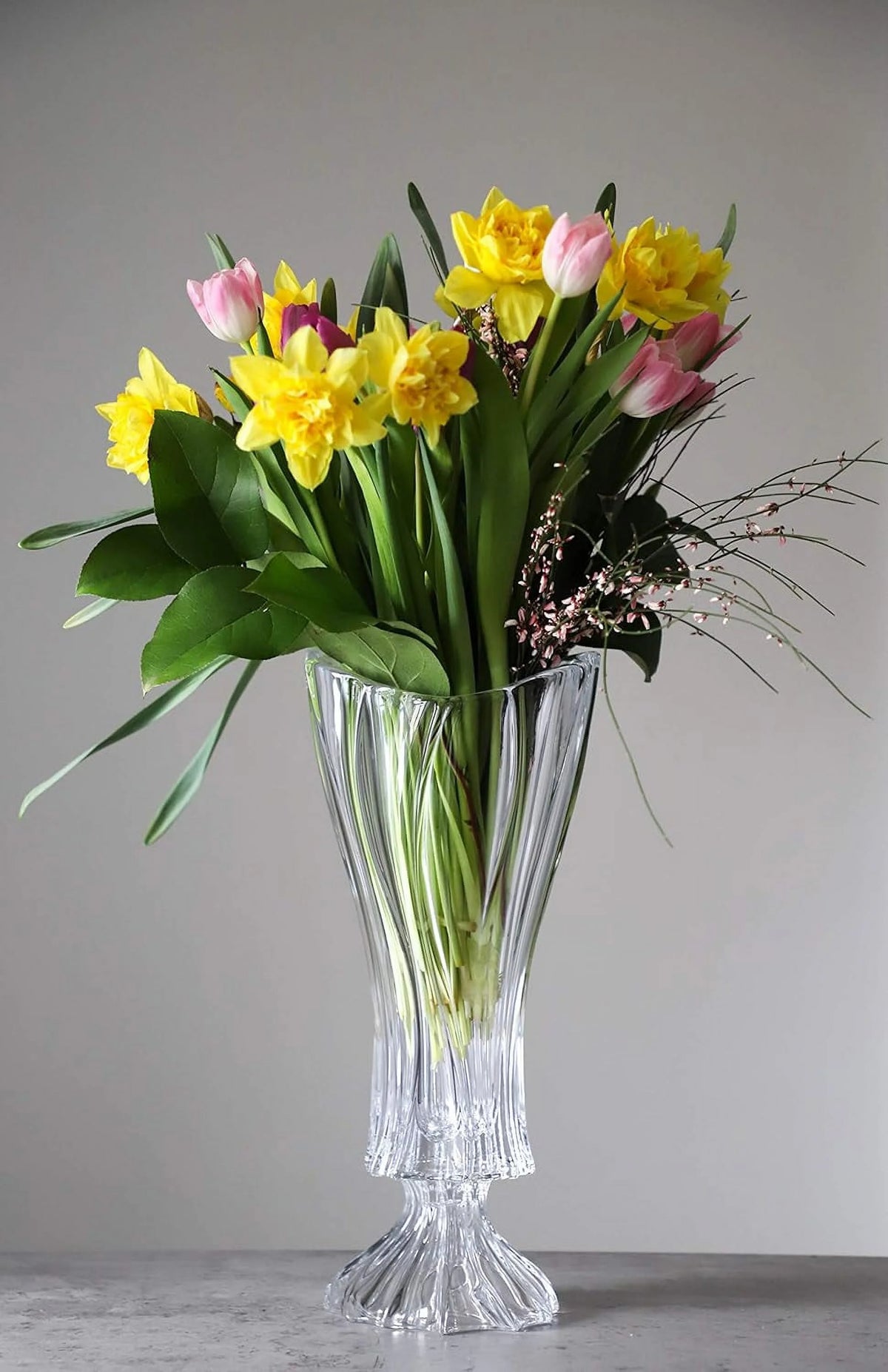Clear Crystal Glass Footed Vase Y9832