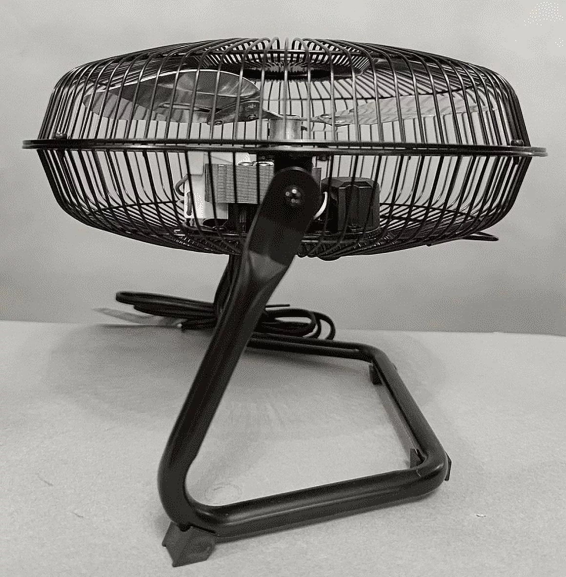 9 in 3 Speed Steel Floor Fan U5035